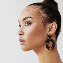 Load image into Gallery viewer, Chic Women Leopard Resin Circle Earrings
