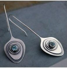 Load image into Gallery viewer, Ancient Silver Fashion Floral Simple Earrings
