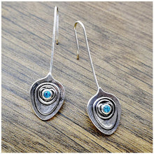 Load image into Gallery viewer, Ancient Silver Fashion Floral Simple Earrings
