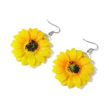 Load image into Gallery viewer, Fashion Sunflower Petals Earrings
