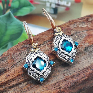 Konglan Crystal Engraved Color Separation Earrings