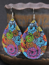 Load image into Gallery viewer, Fashion Color Hollow Earrings
